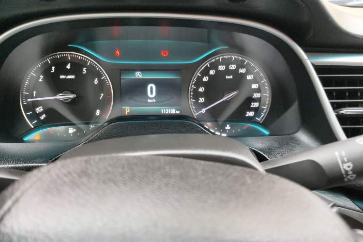 Used Buick GT 2016 15N Automatic Elite Edition Odometer Close Up