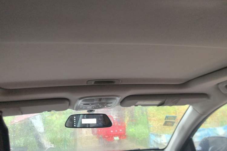 Used Haval H6 2016 Upgraded Model 1.5T Manual Two-Wheel Drive Elite Version Headliner