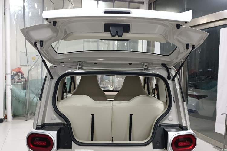 Used Wuling Hongguang MINIEV 2024 3rd Generation 215km Youth Edition