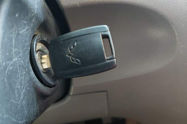 Used Wuling Rongguang V 2016 1.5L Practical Version