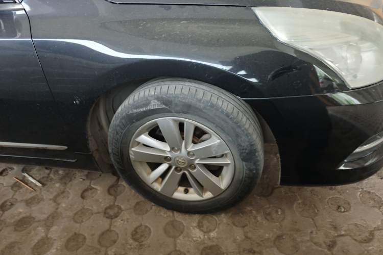 Used Nissan Teana 2011 2.5L XL Glory Edition Right Front Wheel Hub