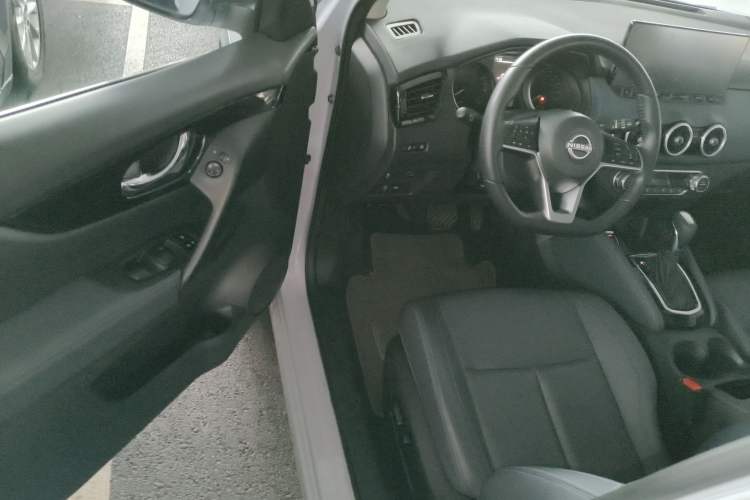 Used Nissan Qashqai 2025 Honor 2.0L CVT XV+ Leading Edition