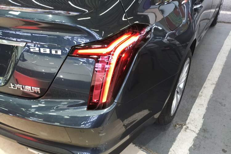 Used Cadillac CT5 2021 28T Luxury Model
