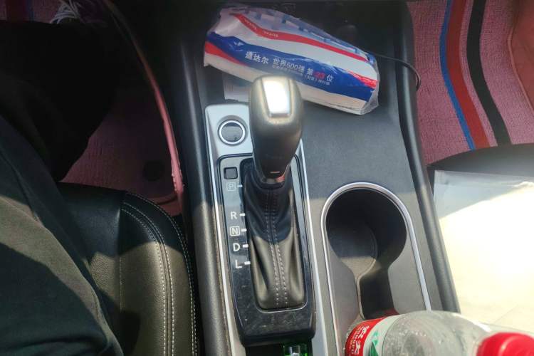 Used Nissan Teana 2019 2.0L XL Comfort Edition Gear Lever