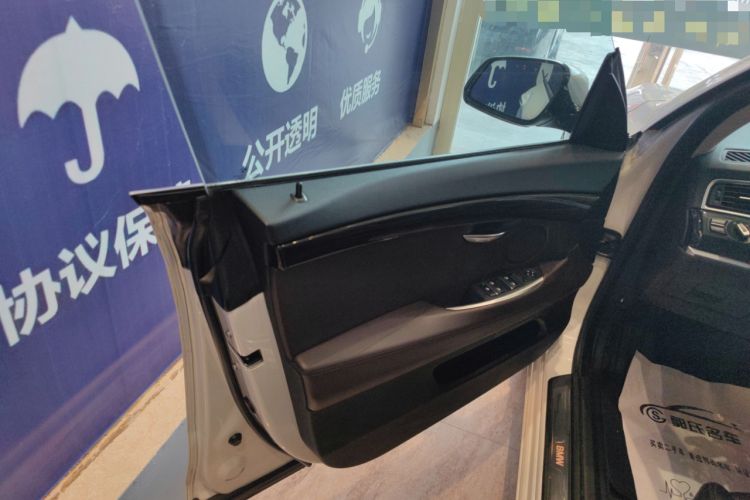 Used BMW 5 Series GT 2014 528i Luxury Edition
