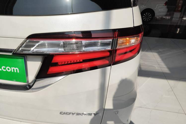 Used Honda Odyssey 2018 2.4L Luxury Edition