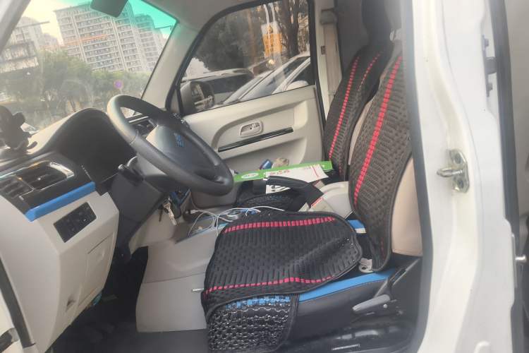 Used SRM Haoyun 2023 Launch Edition Entrepreneurial Van
