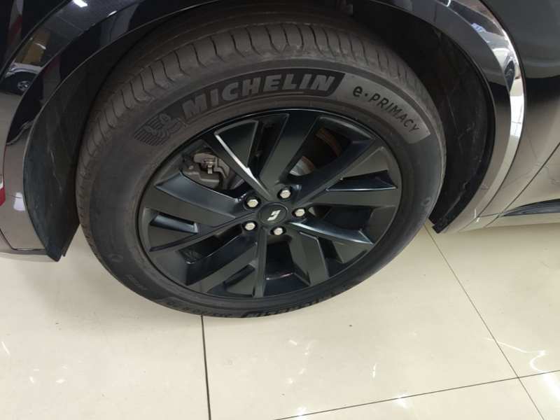 Used Li Auto L8 2023 Pro Model — 22