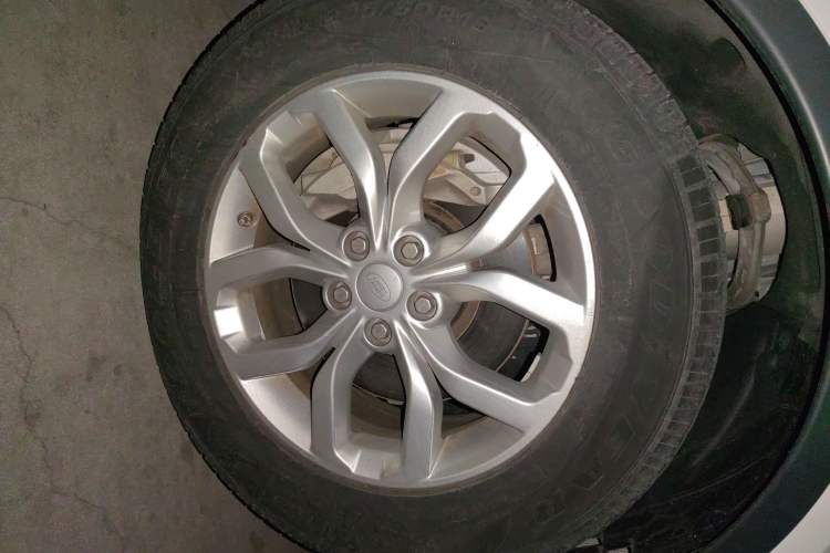 Used Land Rover Discovery 2018 3.0 SC V6 SE