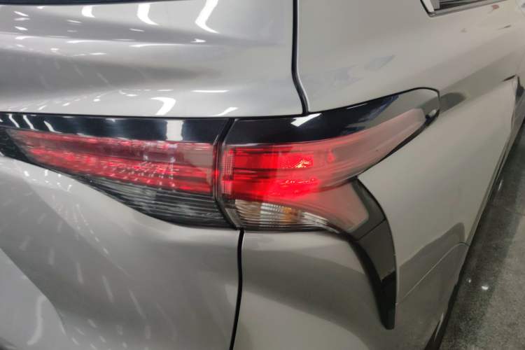 Used Toyota Sienna 2024 2.5L Hybrid Comfort Edition