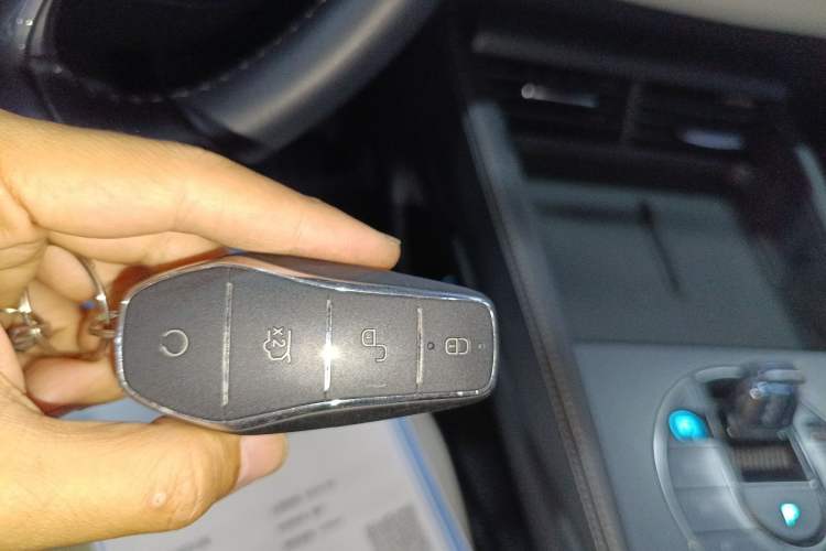 Used BYD Seal 06 New Energy 2024 DM-i 120KM Prestige Model Vehicle Key