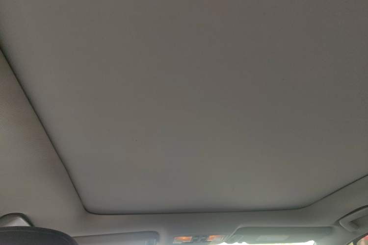 Used Toyota Highlander 2017 2.0T Four-Wheel Drive Luxury Edition 7 Seats