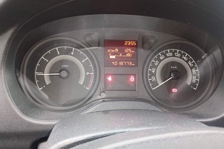 Used Peugeot 301 2014 1.6L Manual Comfort Edition Instrument Cluster
