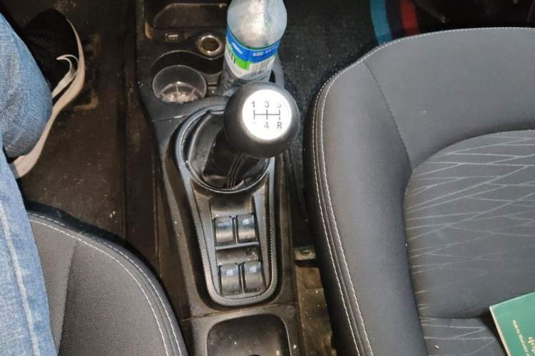 Used CHANGAN Benni mini 2012 1.0L Manual Family Edition China IV Standard
