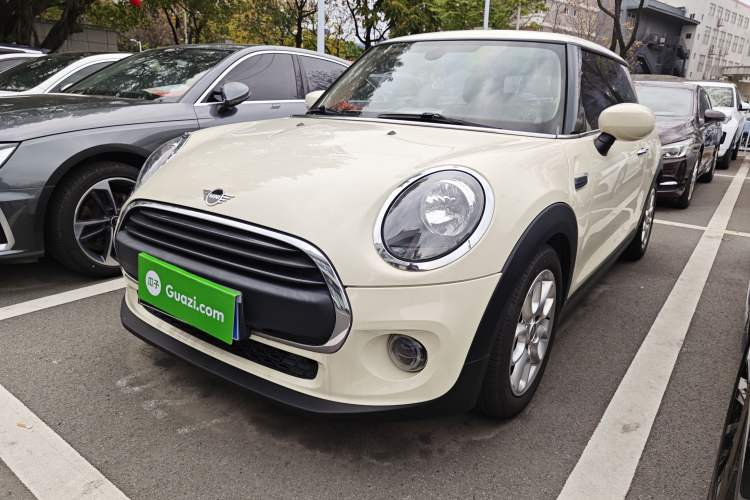 Used MINI 2019 1.5T ONE
