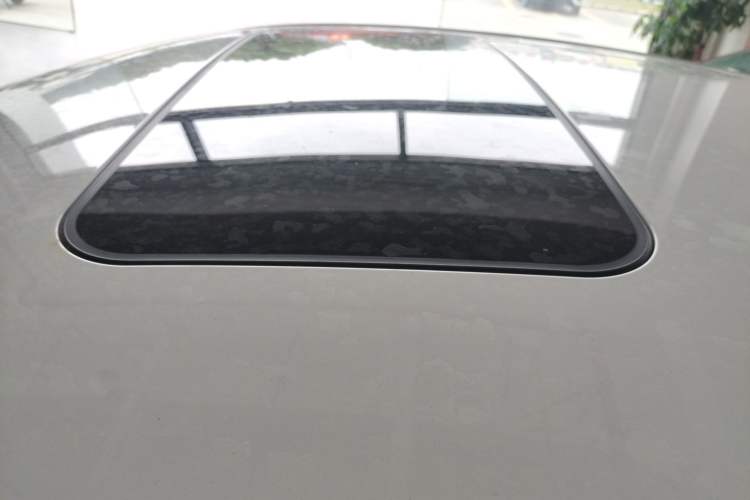 Used Roewe i6 MAX 2020 300TGI Automatic "Swell Cool Smart Drive" Edition
