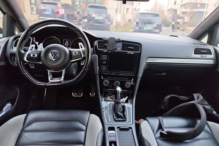 Used Volkswagen Golf 2016 1.4TSI Automatic R-Line