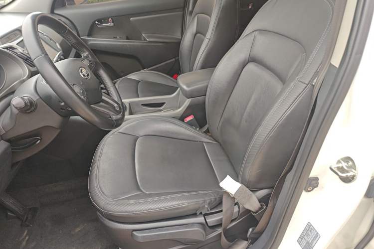 Used Kia Sportage R 2016 2.0L Automatic Two-Wheel Drive GLS Trim