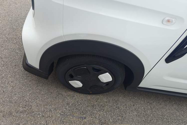 Used Geely Galaxy Panda 2025 210km Panda Kart
