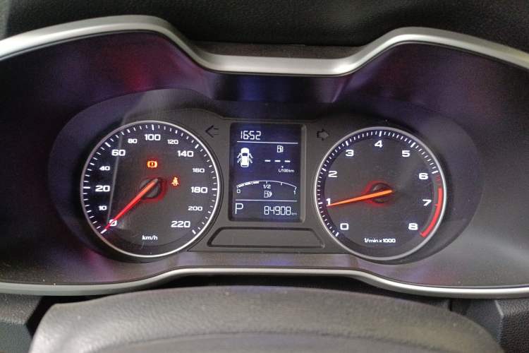 Used MG ZS 2017 16T Automatic Prestige Edition Instrument Cluster