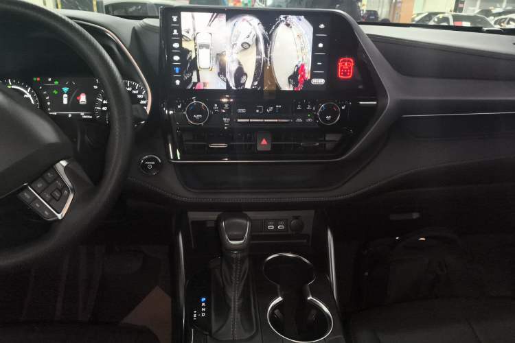 Used Toyota Crown Kluger 2023 2.5L HEV Four-Wheel Drive Luxury Edition
