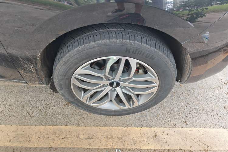 Used Wey VV5 2017 2.0T Ultra-Luxury Version
