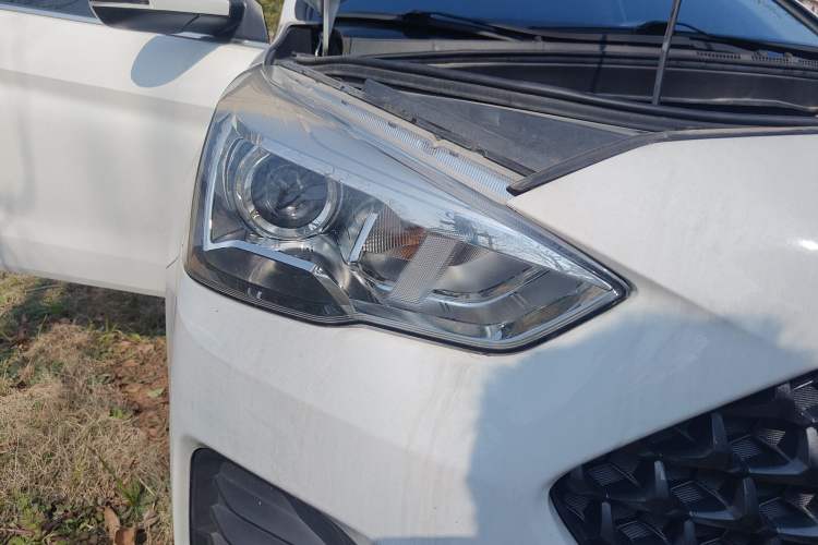 Used Haval M6 2019 1.5T DCT Two-Wheel Drive Value Edition China VI Standard
