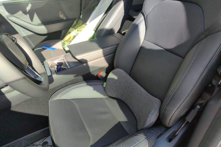 Used Tesla Model Y 2025 Long-Range All-Wheel Drive First Edition
