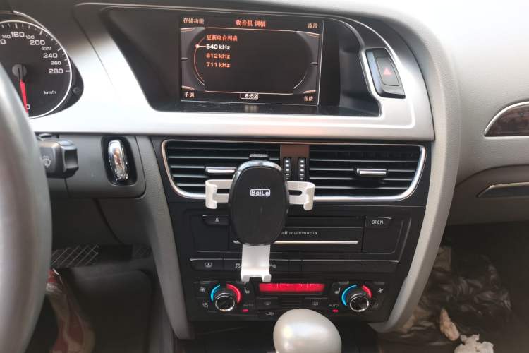Used Audi A4L 2010 2.0 TFSI Luxury Model
