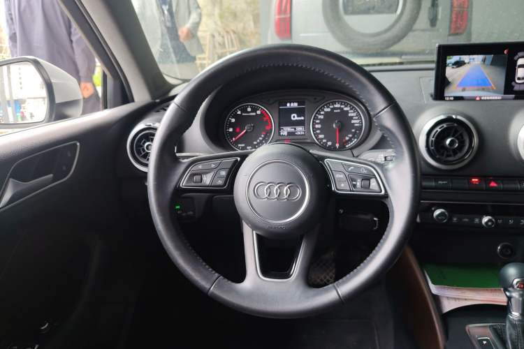 Used Audi A3 2019 Limousine 35 TFSI Style Edition China VI Emission Standard
