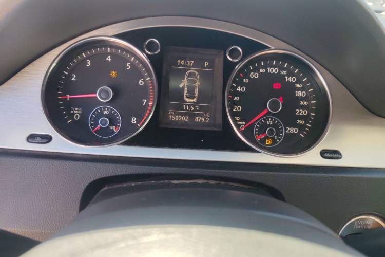 Used Volkswagen FAW-Volkswagen CC 2010 2.0 TSI Ultimate Edition Instrument Cluster