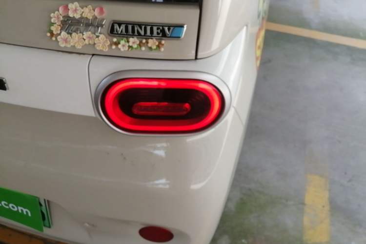 Used Wuling Hongguang MINIEV 2024 3rd Generation 215km Youth Edition