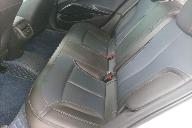 Used Buick Velite 6 2022 Plug-in Hybrid Connected & Shared Model