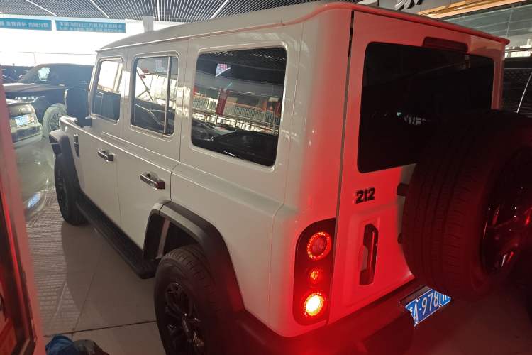 Used 212 T01 2024 2.0T Mechanic
