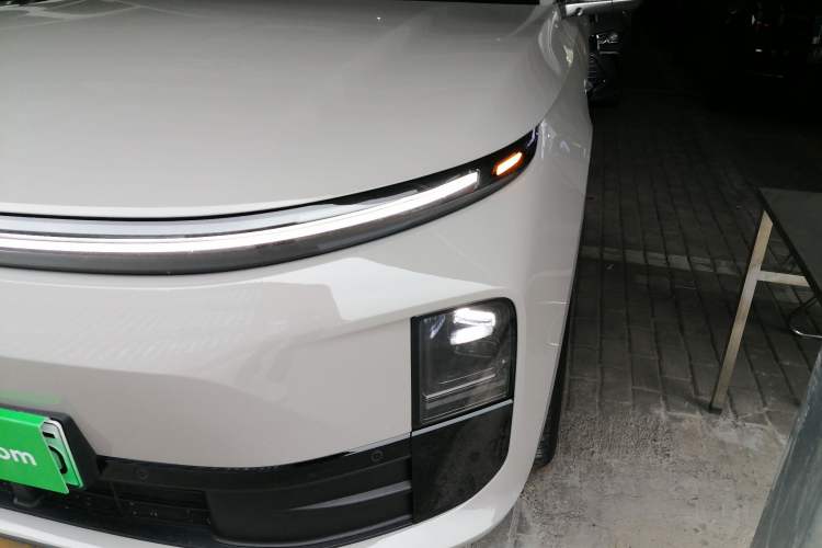 Used Li Auto L6 2025 Max Smart Refresh Edition
