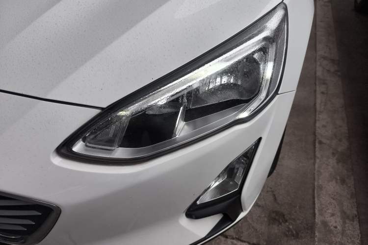 Used Ford Focus 2019 Sedan EcoBoost 180 Automatic Trend Edition