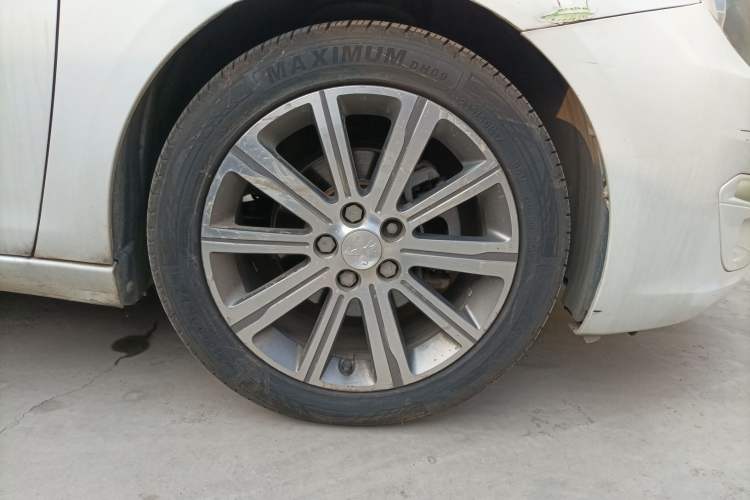 Used Peugeot 408 2014 1.8L Automatic Luxury Edition
