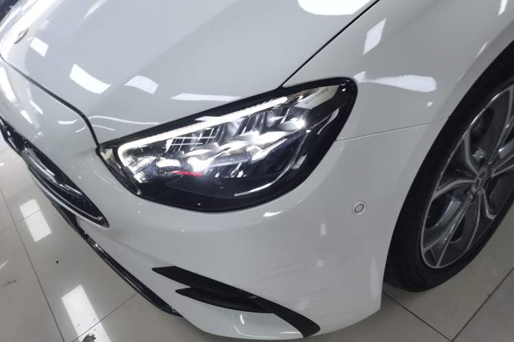 Used Mercedes-Benz E-Class 2022 E 300 L Sporty and Stylish Model Left Front Headlight