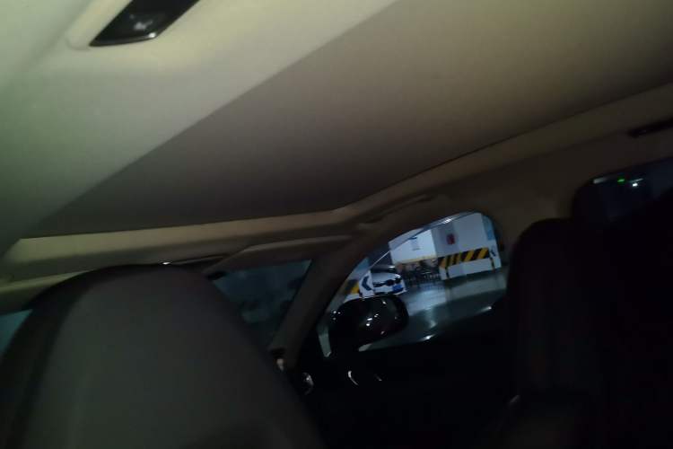 Used Lynk & Co 01 2017 2.0T Four-Wheel Drive Pro Edition Headliner