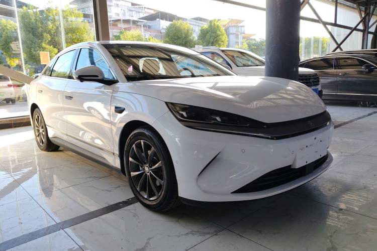 Used BYD Qin L 2025 EV 545KM Beyond Version
