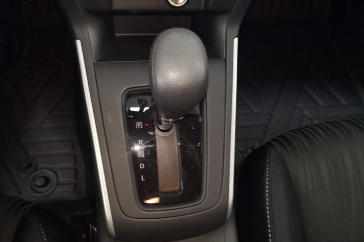 Used Nissan Sylphy 2024 Restyled Version 2 Classic 1.6XE CVT Comfort Edition Gear Lever