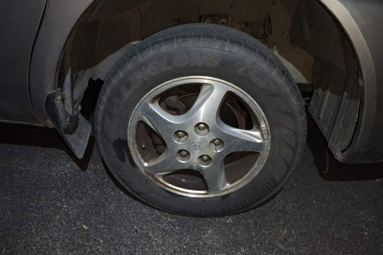 Used FORTHING Lingzhi 2014 V3 1.5L 7-Seater Comfort Model
