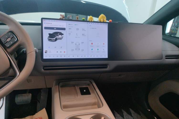 Used Li Auto i6 2025 Model Two-Wheel-Drive Standard Type