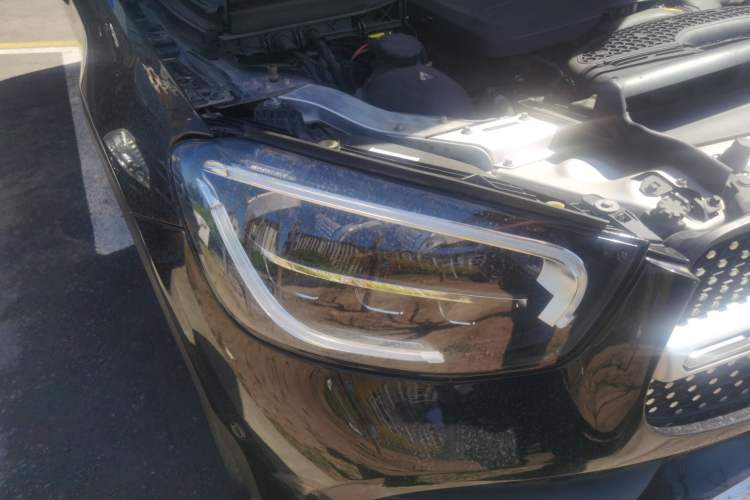 Used Mercedes-Benz GLC 2022 Second Facelift GLC 260 L 4MATIC Luxury Edition Right Front Headlight