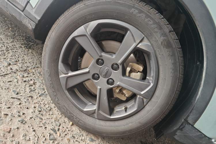 Used Geometry E Firefly 2022 401 km Linglong Tiger 4 Seats Right Front Wheel Hub