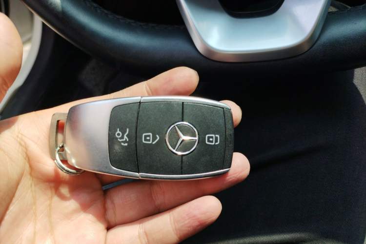 Used Mercedes-Benz C-Class 2021 C 200 L Fashion Edition Sport Version
