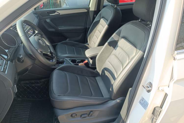 Used Volkswagen Tiguan L 2017 330TSI Automatic Two-Wheel Drive Luxury Edition
