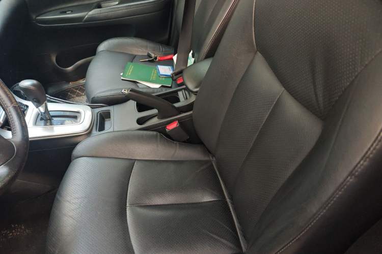 Used Nissan Sylphy 2014 1.6XV CVT Deluxe Edition Left Front Seat