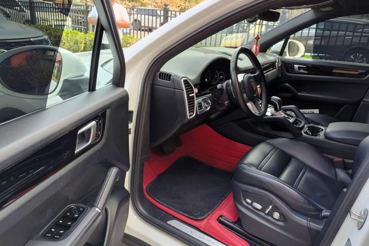 Used Porsche Cayenne 2018 Cayenne 3.0T