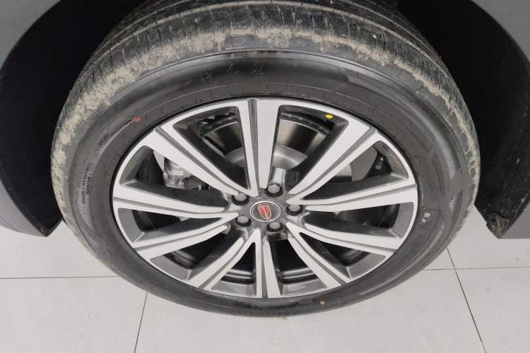 Used Hongqi HS7 PHEV 2025 Model 2.0T PHEV Four-Wheel Drive 2 Millionth Anniversary Edition—7 Seats
